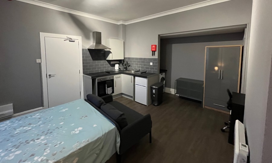 Priorswood road image